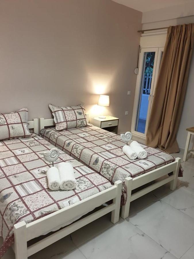 Eytyhias Yard Apartments In Poros Πόρος Εξωτερικό φωτογραφία